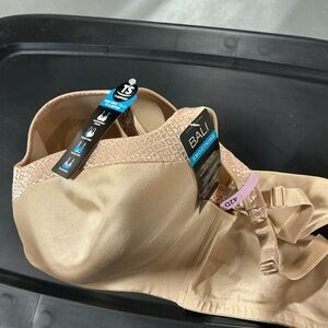 Bali Smoothing Bra in Tan